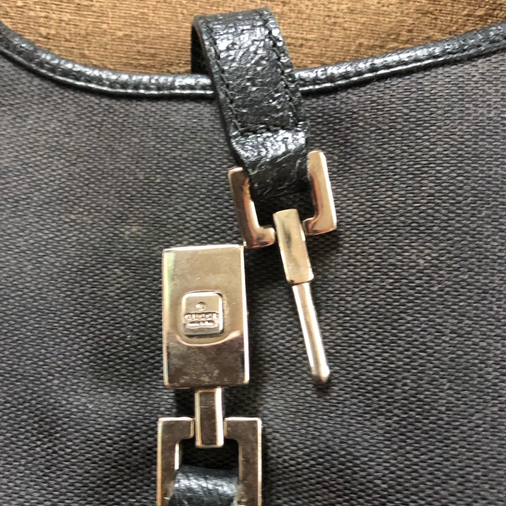 Authentic Gucci Purse - Picture 4 of 4